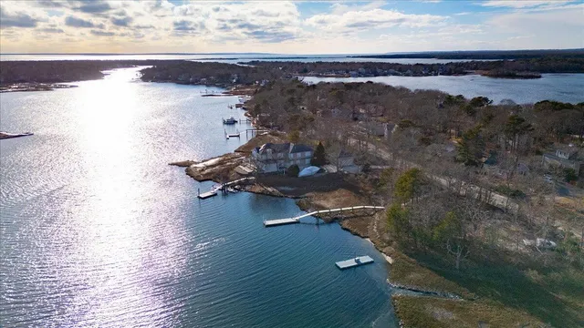 $1,999,999 | 197 Monomoscoy Road, Mashpee, MA 02649