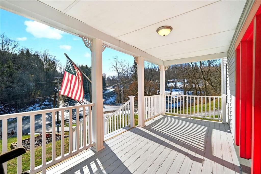 603 Boston Hollow Road Elizabeth, PA 15037 - Photo 4 of 50 Front Porch