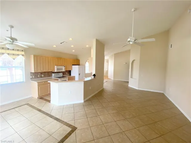 $449,000 | 3054 Driftwood Way, Unit 4508, Naples, FL 34109