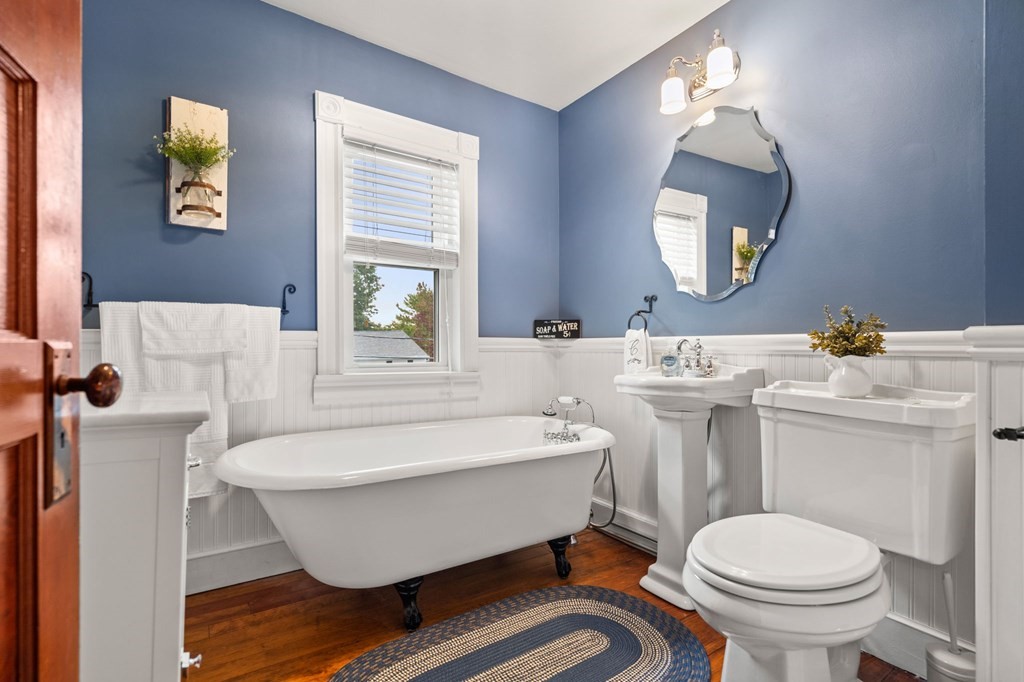 25 Thayer Street Methuen, MA 01844 - Photo 28 of 42