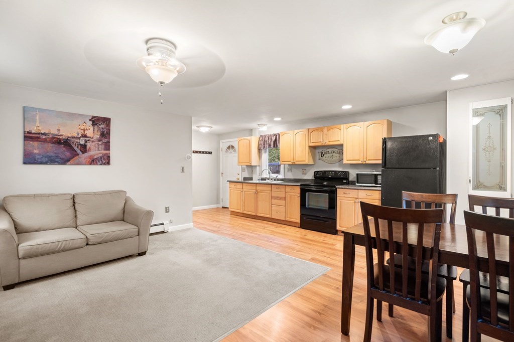 25 Thayer Street Methuen, MA 01844 - Photo 33 of 42