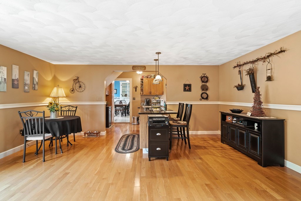 25 Thayer Street Methuen, MA 01844 - Photo 10 of 42