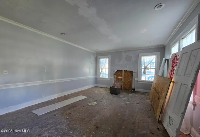 $124,900 | 500 Vance Street Northeast, Wilson, NC 27893