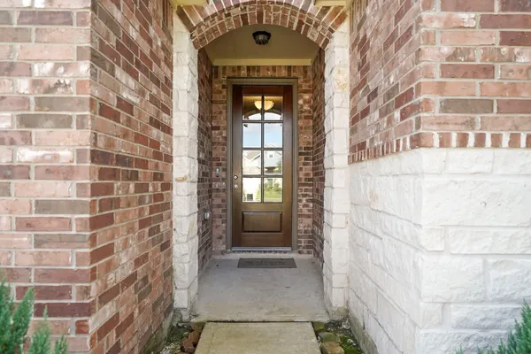 $2,500 | 2643 Westward Hl Drive, Fresno, TX 77545