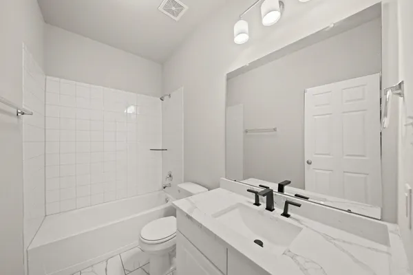 $2,500 | 2643 Westward Hl Drive, Fresno, TX 77545