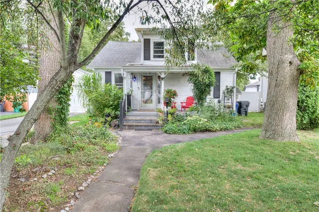 $479,000 | 333 Greenwood Avenue, Warwick, RI 02886