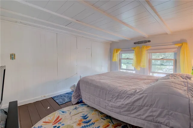 $479,000 | 333 Greenwood Avenue, Warwick, RI 02886