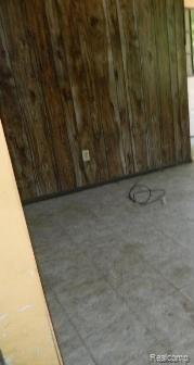9738 Barkley Road Millington, MI 48746 - Photo 5 of 6 705689628 Living Room.jpg
