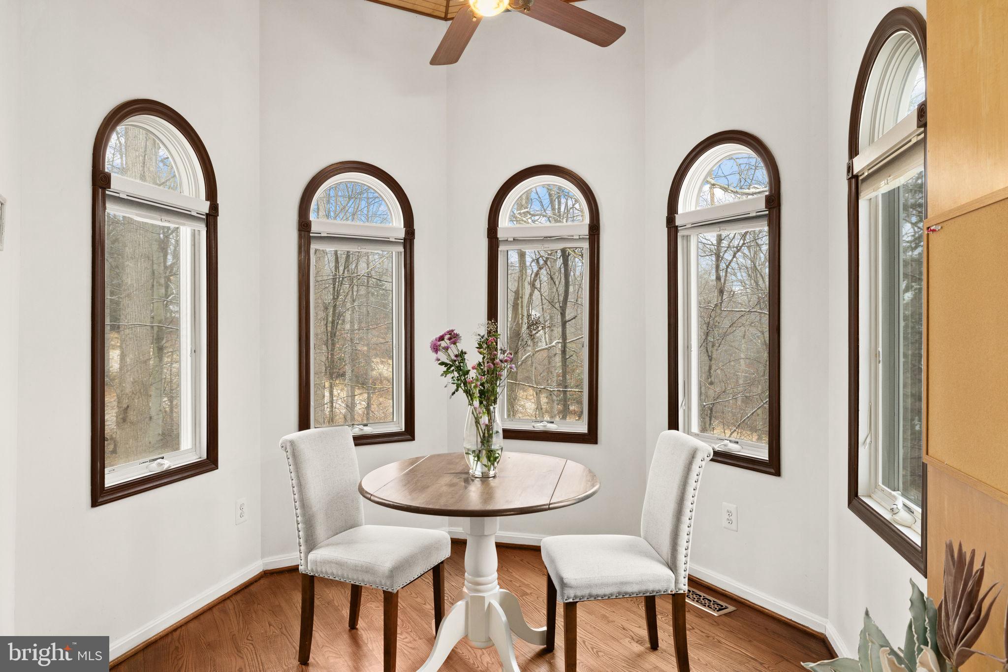 8701 Sinclair Mill Road Manassas, VA 20112 - Photo 23 of 130 Breakfast nook