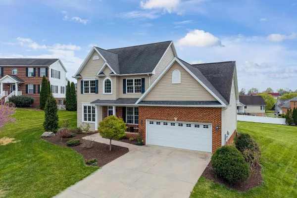 $535,000 | 2625 Rising Rock Court, Harrisonburg, VA 22802