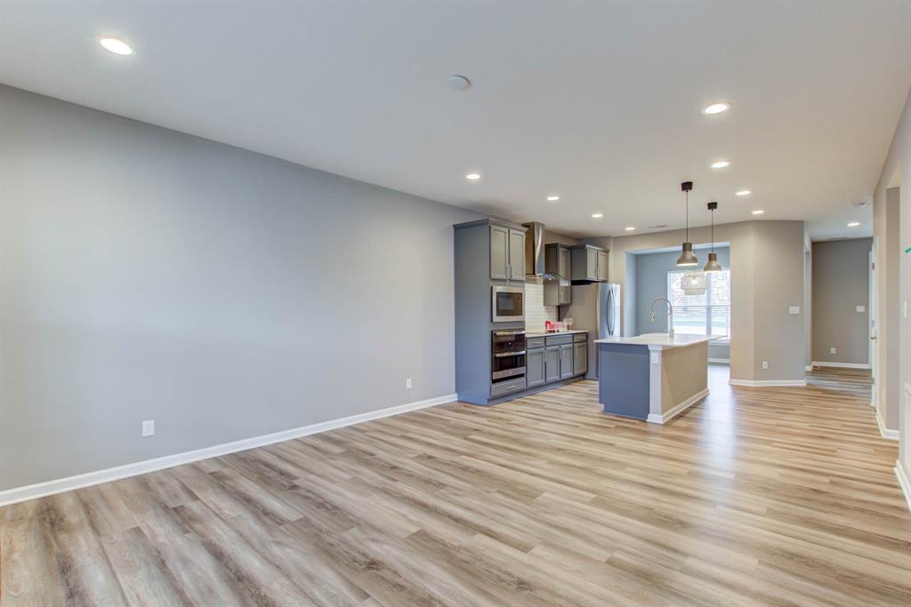 147 Steeples Boulevard Indianapolis, IN 46222 - Photo 12 of 35