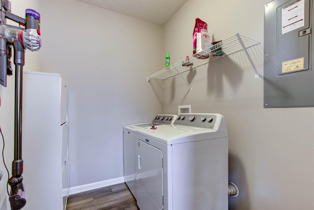 147 Steeples Boulevard Indianapolis, IN 46222 - Photo 13 of 35