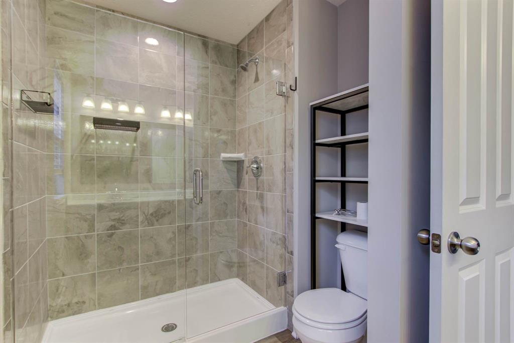 147 Steeples Boulevard Indianapolis, IN 46222 - Photo 18 of 35