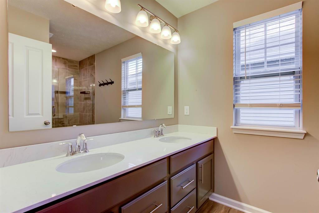 147 Steeples Boulevard Indianapolis, IN 46222 - Photo 19 of 35