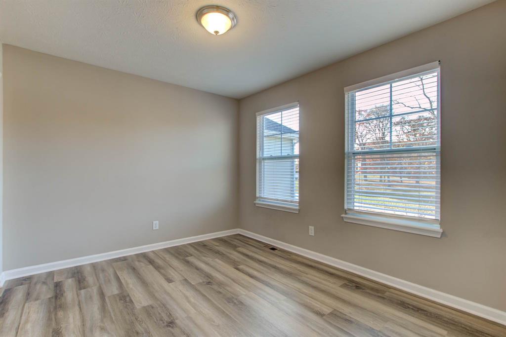 147 Steeples Boulevard Indianapolis, IN 46222 - Photo 21 of 35