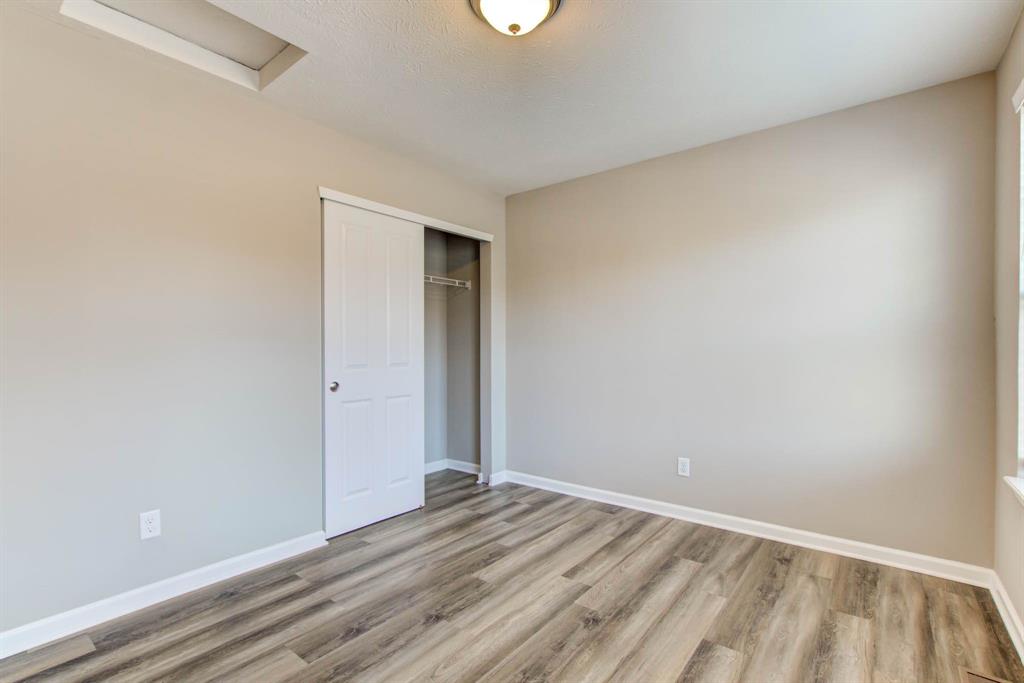 147 Steeples Boulevard Indianapolis, IN 46222 - Photo 22 of 35