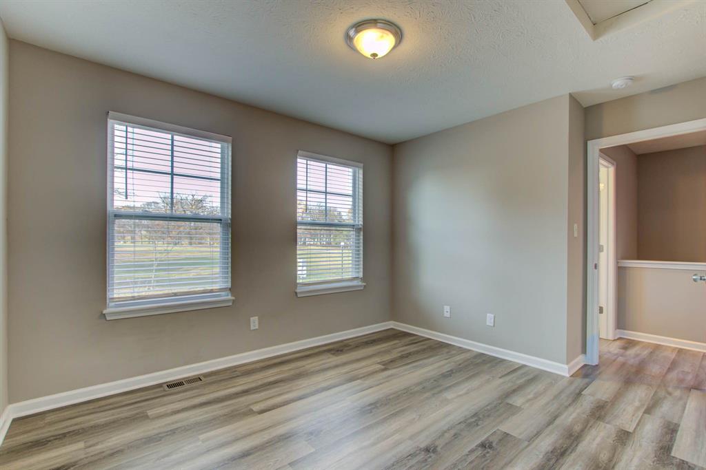 147 Steeples Boulevard Indianapolis, IN 46222 - Photo 23 of 35