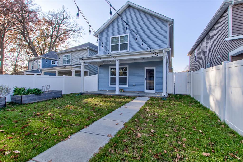 147 Steeples Boulevard Indianapolis, IN 46222 - Photo 32 of 35