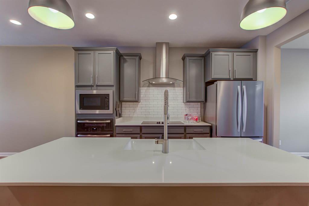 147 Steeples Boulevard Indianapolis, IN 46222 - Photo 6 of 35