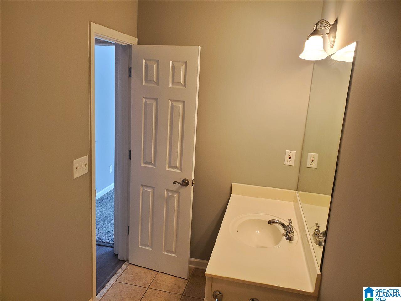 6016 Overlook Lane Bessemer, AL 35022 - Photo 19 of 42