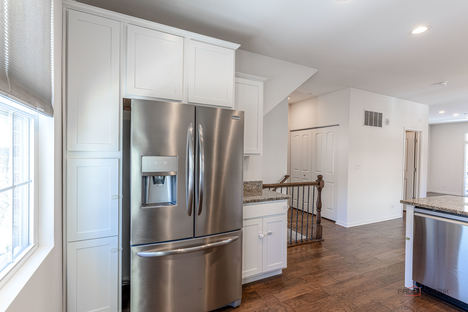 8548 Grove Street Morton Grove, IL 60053 - Photo 8 of 26