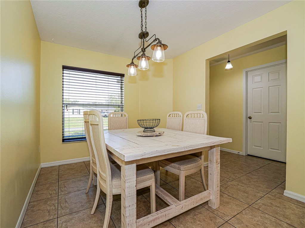 865 Beard Avenue Sebastian, FL 32958 - Photo 13 of 27