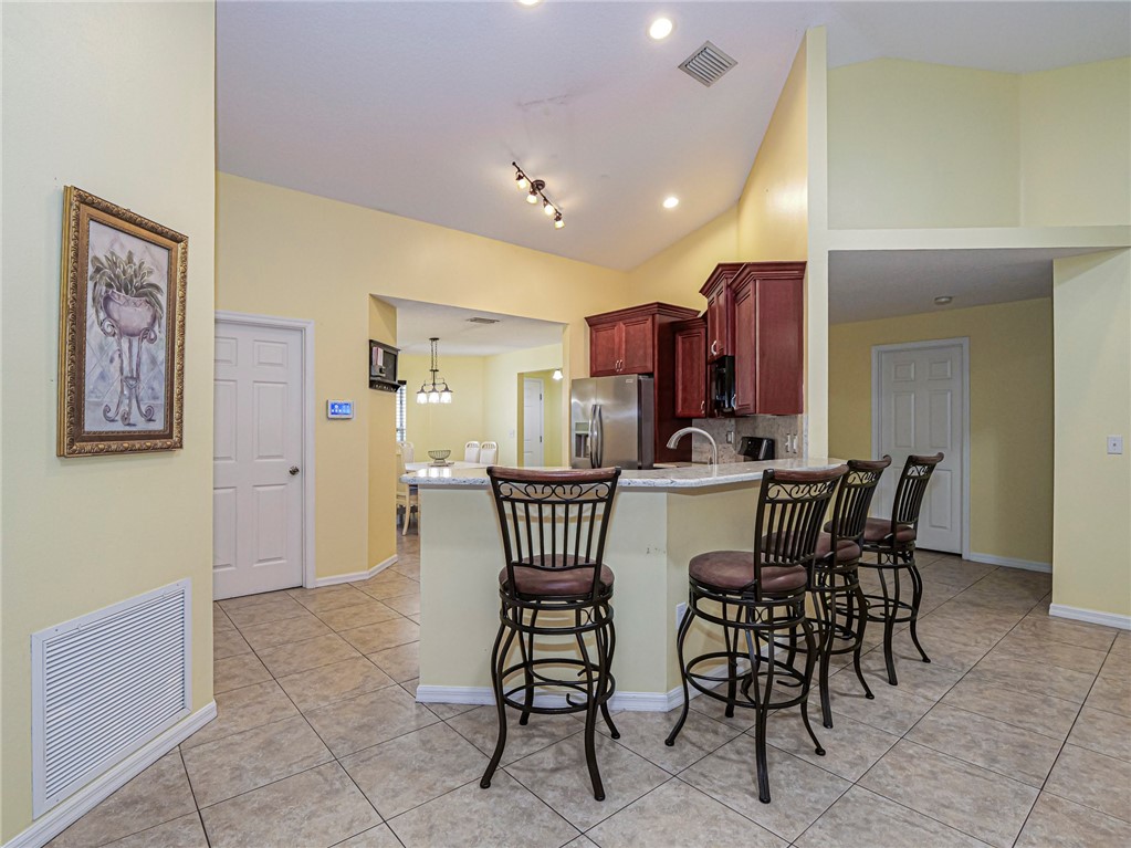 865 Beard Avenue Sebastian, FL 32958 - Photo 9 of 27