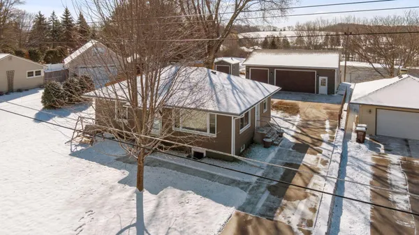 $350,000 | 185 Loretto Street, Loretto, MN 55357