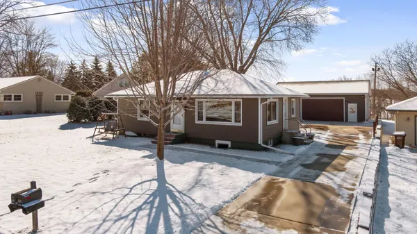 $350,000 | 185 Loretto Street, Loretto, MN 55357