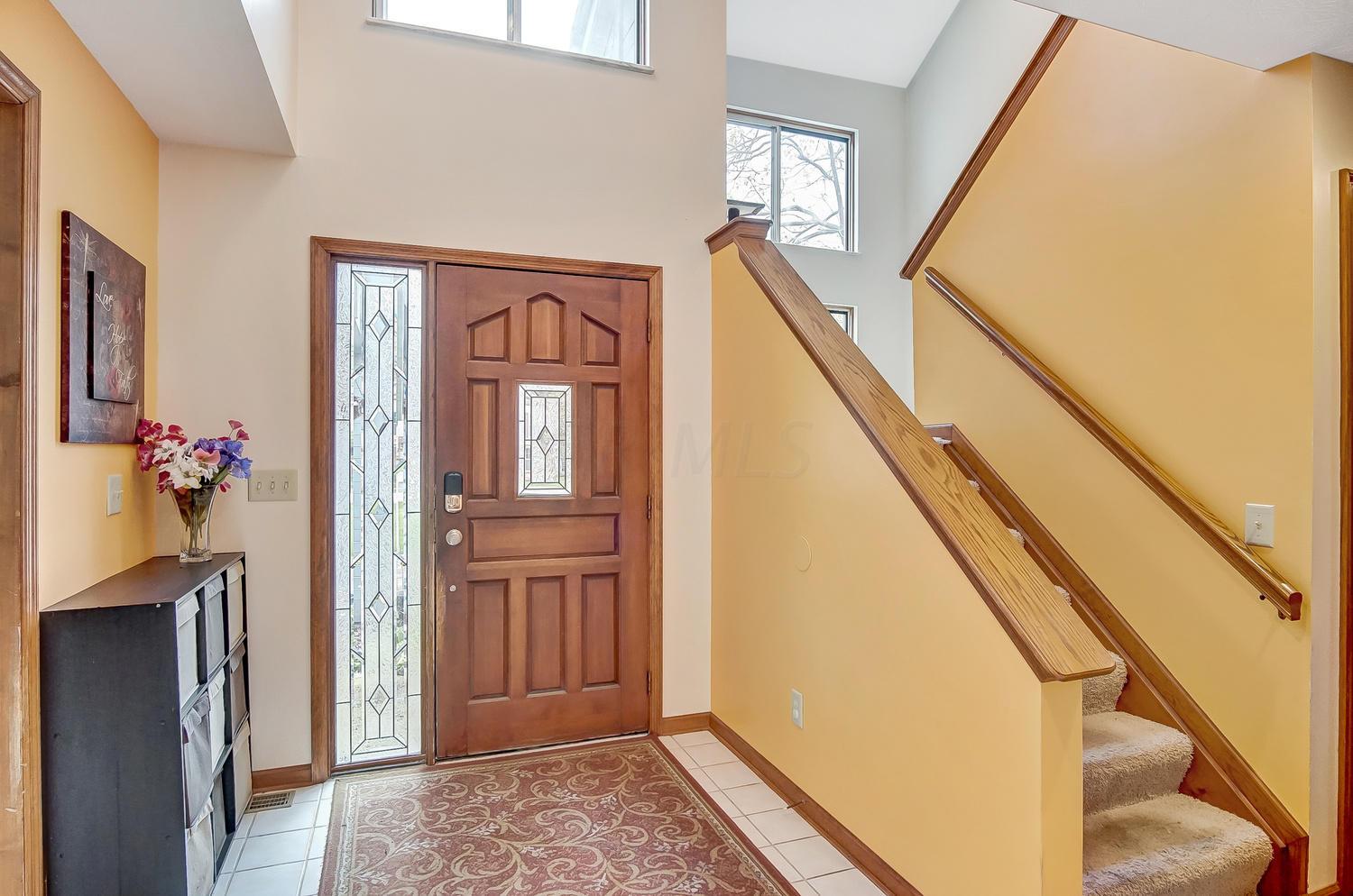 522 Clotts Road Columbus, OH 43230 - Photo 4 of 50 Gallery Image 4