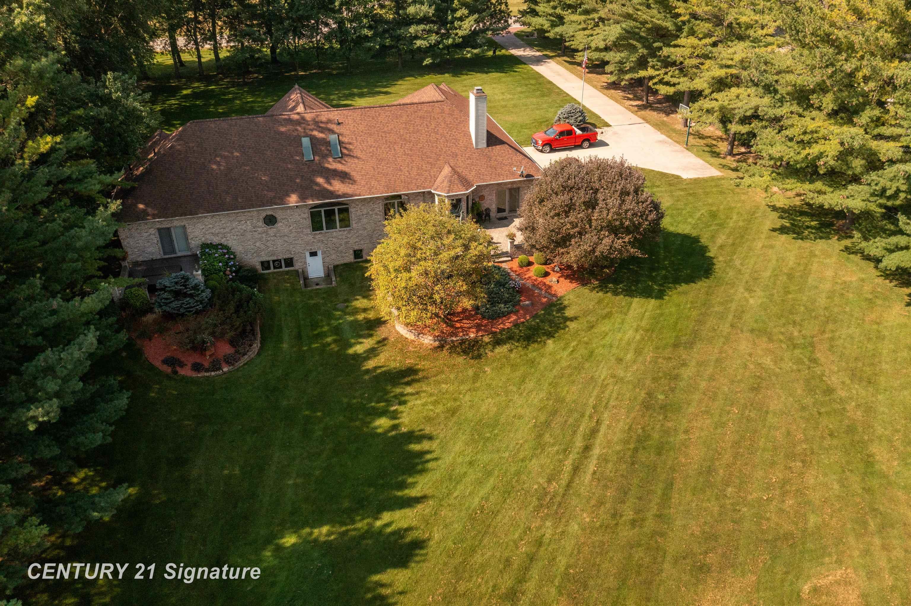5600 North River Road Freeland, MI 48623 - Photo 89 of 95 50144172-877e1945-8e2f-4a9c-b5f8-1cb2f61643d3.JPG