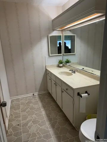 $2,750 | 12926 El Charro Street, San Antonio, TX 78233