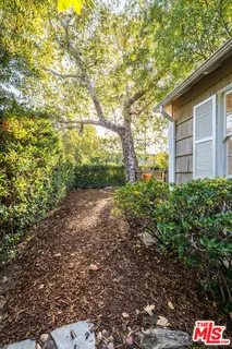 $1,629,000 | 4740 Denny Avenue, Toluca Lake, CA 91602