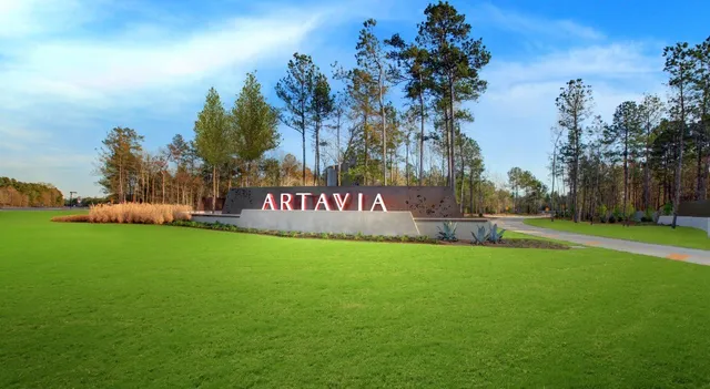 a view of an outdoor space