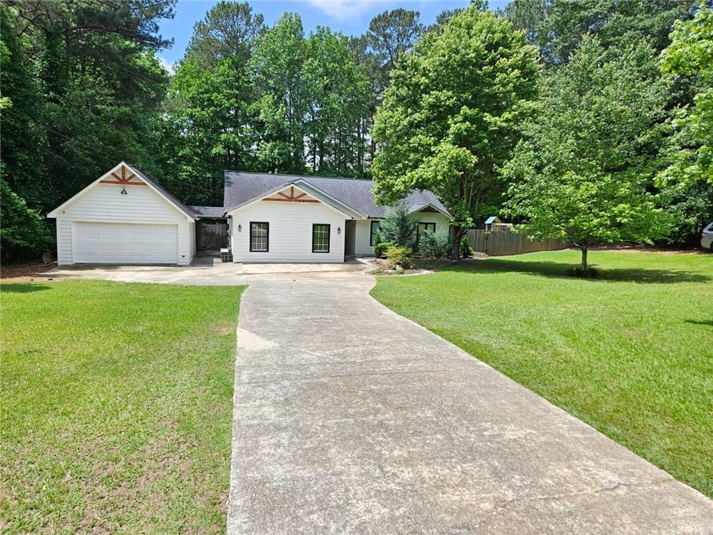 4360 Bullock Bridge Road Loganville, GA 30052 - Photo 2 of 33