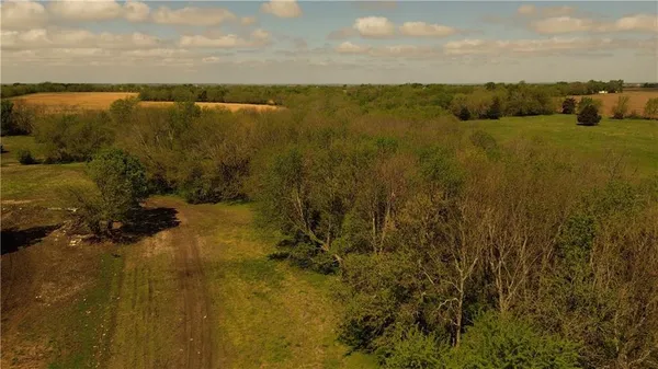 $357,500 | 624 Ohio Road, Richmond, KS 66080