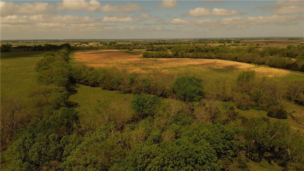 624 Ohio Road Richmond, KS 66080 - Photo 4 of 11