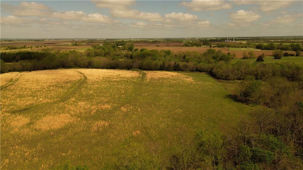 624 Ohio Road Richmond, KS 66080 - Photo 6 of 11
