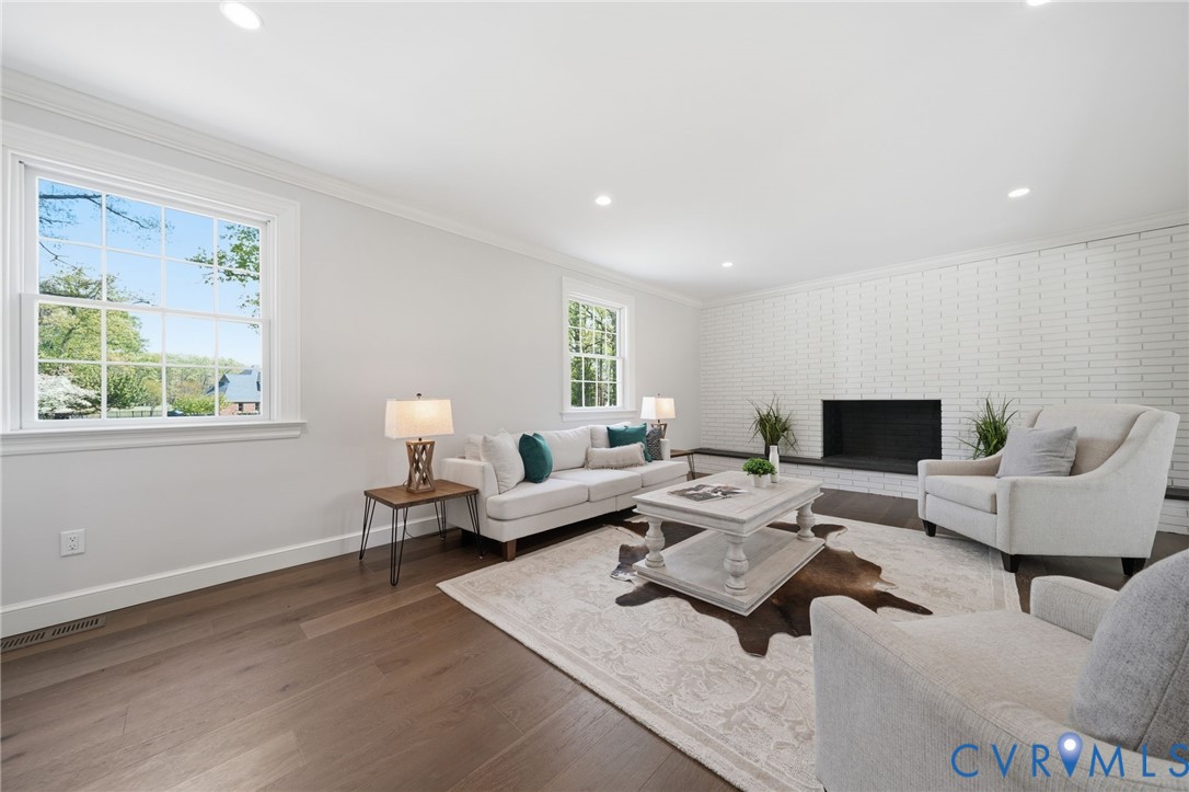 2540 Kentford Road Midlothian, VA 23113 - Photo 25 of 47 a living room with furniture and a window