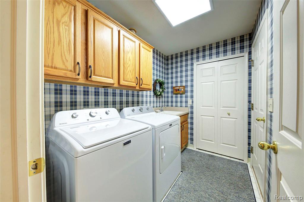 2577 Cleveland Way Canton, MI 48188 - Photo 18 of 34