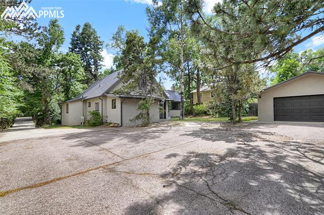 1006 West Cheyenne Road Colorado Springs, CO 80906 - Photo 26 of 32 Gallery Image 26