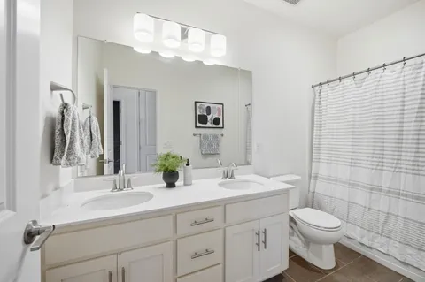 $1,049,999 | 176 East Main Avenue, Morgan Hill, CA 95037
