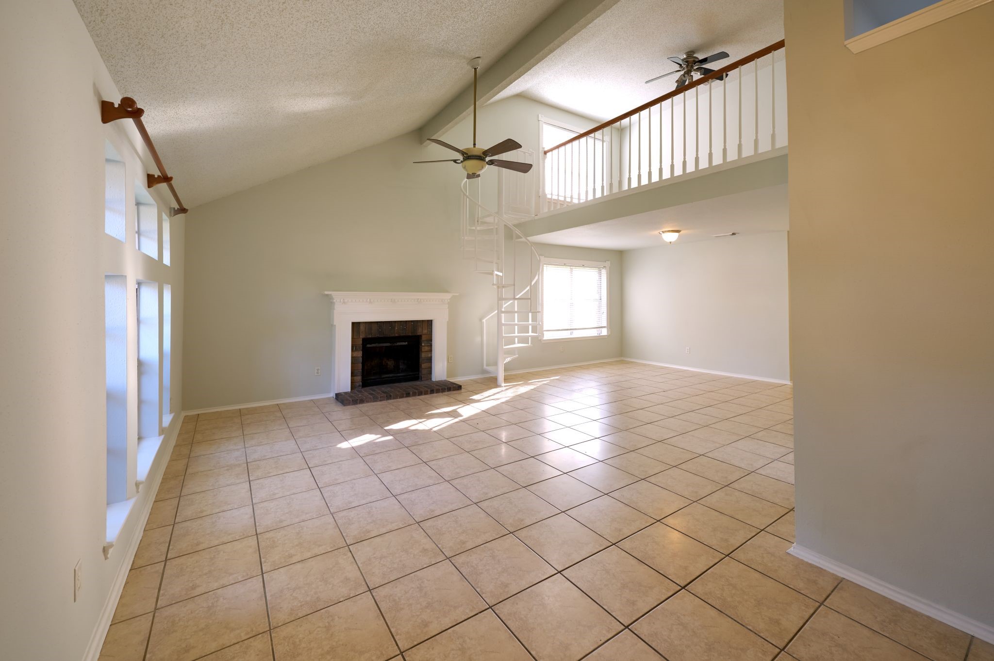 5838 North Magazine Circle Houston, TX 77084 - Photo 25 of 30 a view of an empty room with glass door
