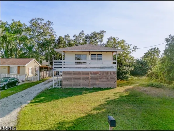 $2,250 | 3909 3rd Street Southwest, Lehigh Acres, FL 33976