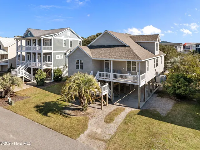 $999,900 | 111 Southeast 72nd Street, Oak Island, NC 28465