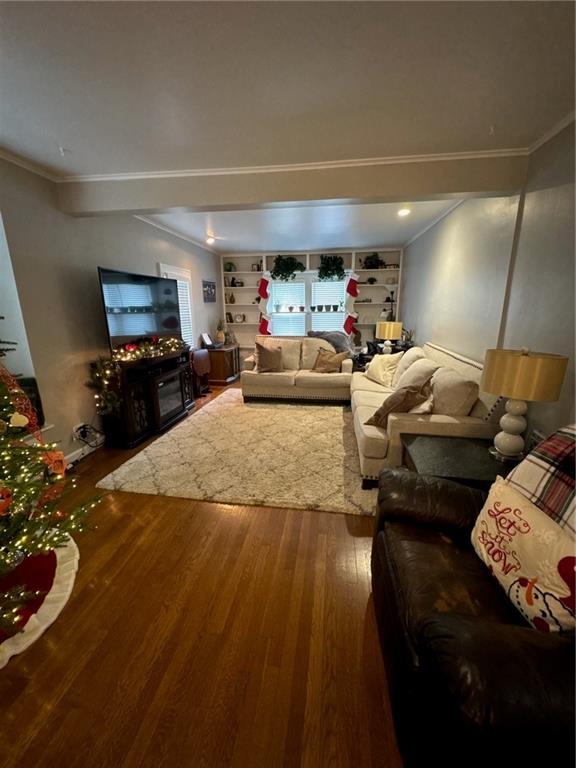 1207 North Mercer Street New Castle, PA 16105 - Photo 3 of 10