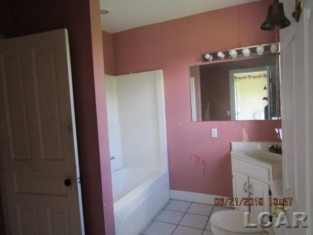 319 Riley Street Dundee, MI 48131 - Photo 11 of 20