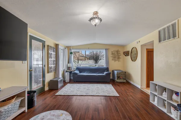 $320,000 | 1266 Poplar Street, Clarkston, WA 99403