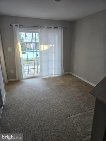 $2,450 | 43529 Marguerite Way, California, MD 20619