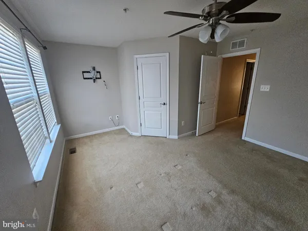 $2,450 | 43529 Marguerite Way, California, MD 20619